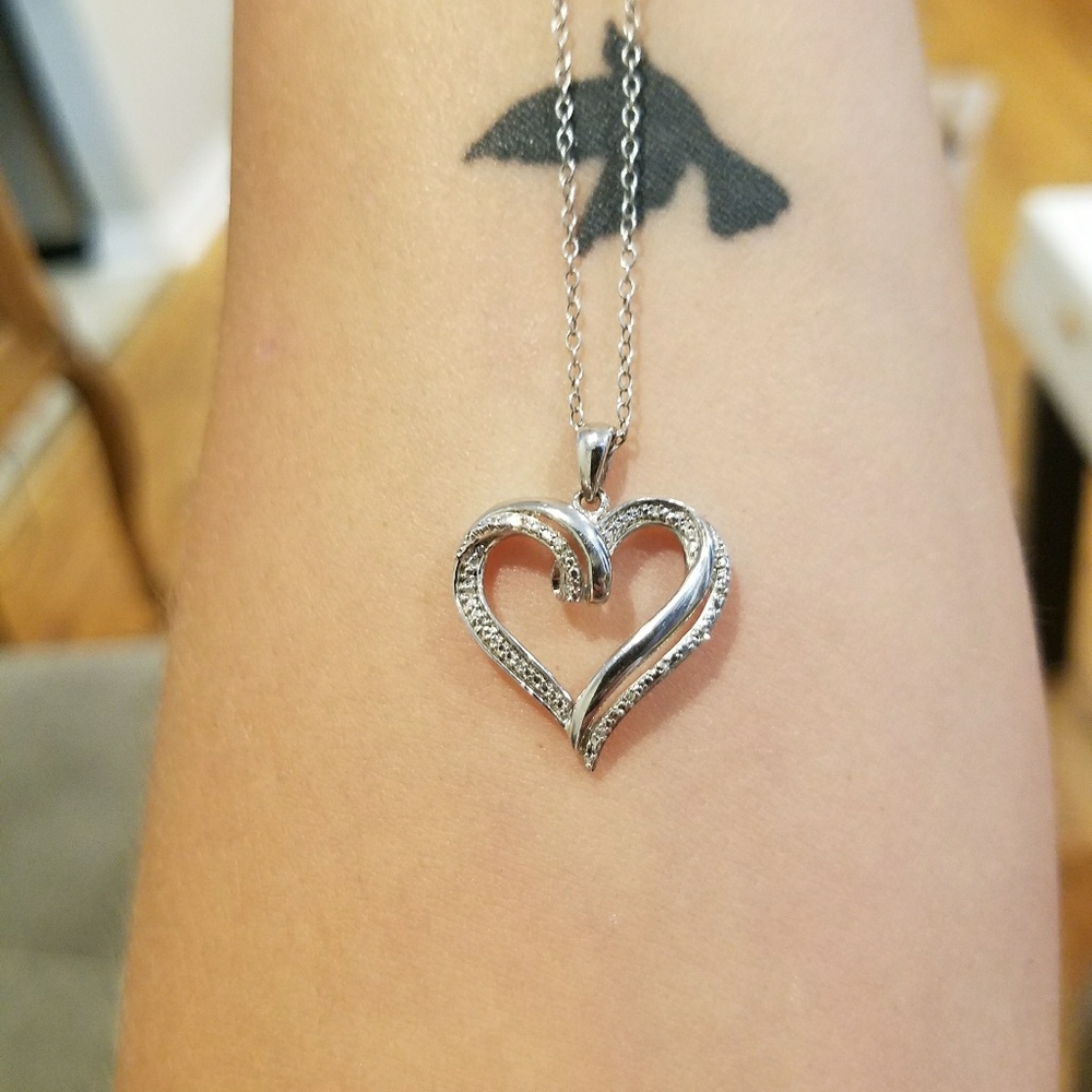 925 Silver heart pendant necklace from Kays.